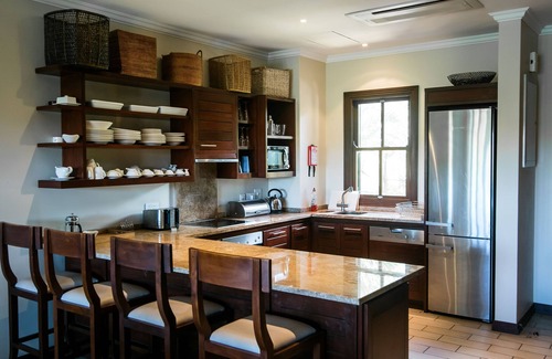 Eden Island Apartment | Luxury Eden Island Apt - 1st Floor, quiet,WiFi, near beach, pool+childrens pool