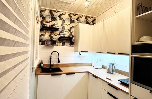 Cowdenbeath Apartment | Luxury Entire Holiday Apartment - Self Checkin & Checkout