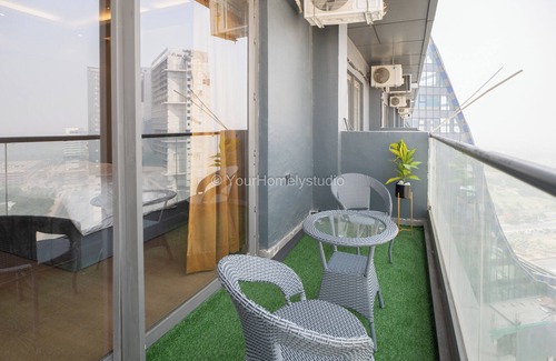 Greater Noida Apartment | Luxury grand mansion-YourHomelystudio