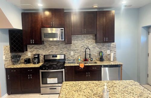 East Garfield Park House | Luxury Home Away From Your Home