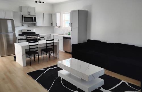 Seventh Ward House | Luxury Home Nola 3bed 2bath