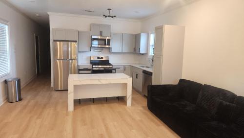 Seventh Ward House | Luxury Home Nola 3bed 2bath