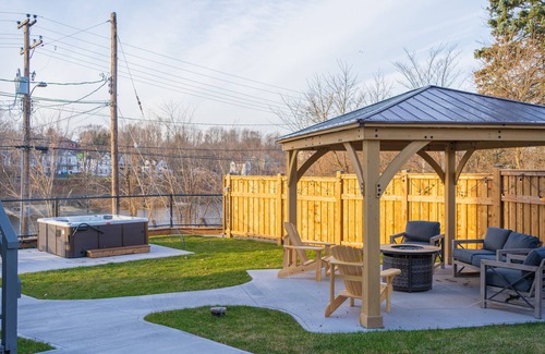 New Glasgow Apartment | Luxury Inn - Unit 2 - Heart of New Glasgow