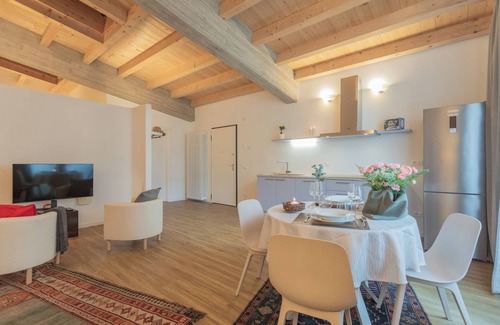 San Fermo della Battaglia Apartment | Luxury Apartments in Villa Cardinal Ciceri by Rent all Como