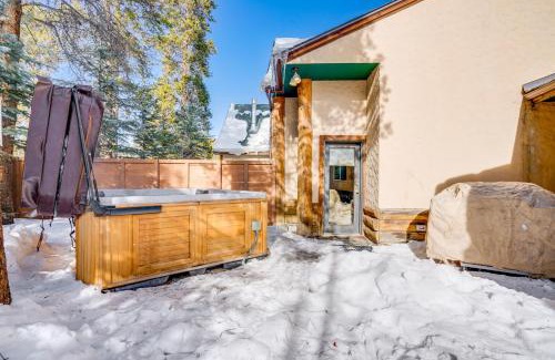 Keystone House | Luxury Keystone Cabin with Hot Tub, 1 Mi to Lifts!