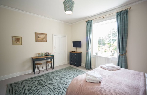 Hexham House | Luxury King bedroom with private bathroom in the wing of a private Country House