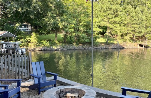 Terrell House | Luxury lakefront home with a covered private dock & large game room