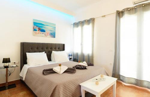 Agios Nikolaos Apartment | Luxury Lake View Center House