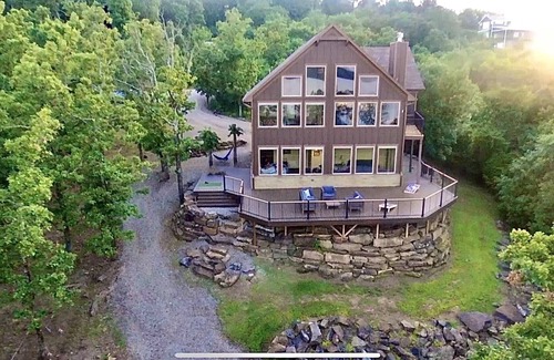 Hoyt House | Luxury Lakefront Home w/Stunning Views, Steps to Lake and Private Cove