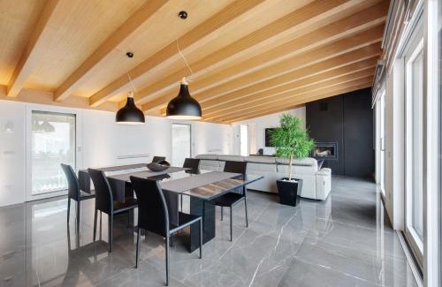 Lezzeno Apartment | Luxury Lakefront Penthouse