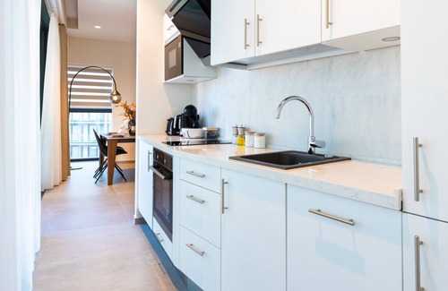 Madliena Apartment | Luxury Little Gem in Mercury Tower by ArcoBnb