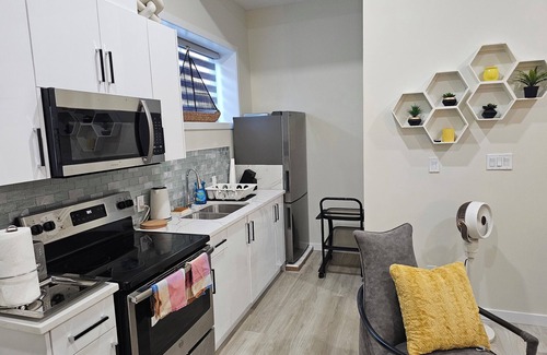Southeast Edmonton House | LUXURY LIVING, HAPPY VIBES L.L.H.V