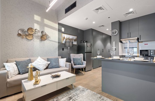 Al Quoz Apartment | Luxury london style studio