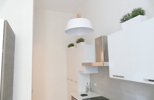 Historical Downtown Salerno House | Luxury Manfredi Apartment Salerno
