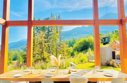 Sea to Sky Highway Cabin | Luxury Mountain Retreat in Whistler, BC