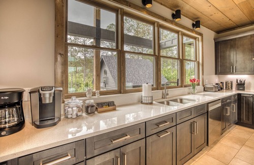 Ellijay Cabin | Luxury Mountain Retreat with Hot Tub, Sauna, and Theater