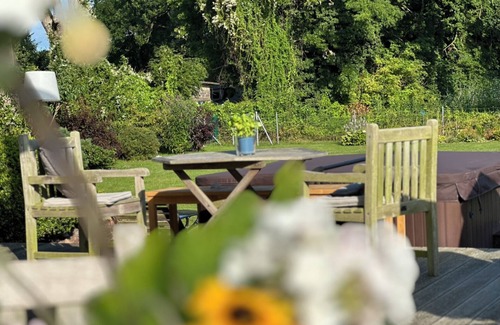 Bodstedt House | Luxury & nature combined * Holiday home with a view of the water and nature reserve