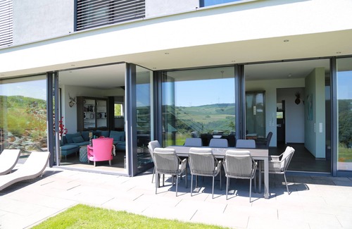 Hain House | LUXURY NEW CONSTRUCTION in prime location: Eifel, Nürburgring, A61, panoramic view