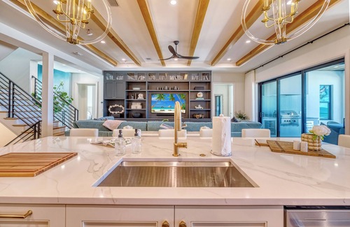 Indian Rocks Beach House | Luxury New Beach House w/Private Pool. Direct Views of the Gulf of America!