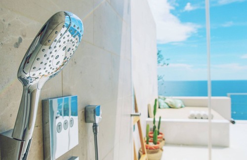 Playa Flamingo House | Luxury ocean front house, Sunset views, daily cleaning, 2 bedrooms