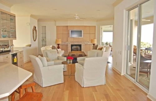 Shell Island House | Luxury Ocean Estate Casa Blanca with Direct Oceanfront Access & HEATED Pool