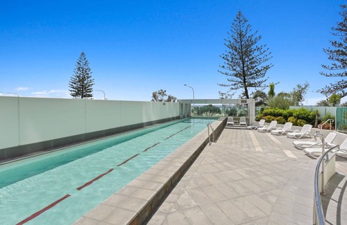 Coolangatta Apartment | Luxury ocean view 2-bedroom, 2-bathroom apartment in a 5-star resort!