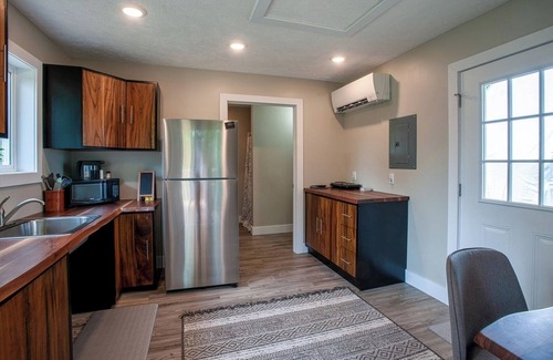 Williamsburg Apartment | Luxury on the Edge of Traverse City