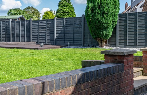 Walsall House | Luxury one bedroom guesthouse M6, JUNCTION 10