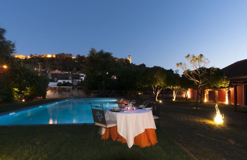 Montemor-o-Novo Apartment | Luxury Palace with a Chocolate Factory