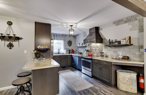 East Stroudsburg Other | Luxury POCONO CASTLE w/ESCAPE ROOM, Private Pond, Boats, Sauna & Hot Tub