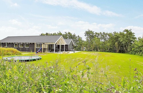 Blavand Strand House | Luxury Pool Retreat in Blavand - By Traum Ferienwohnungen