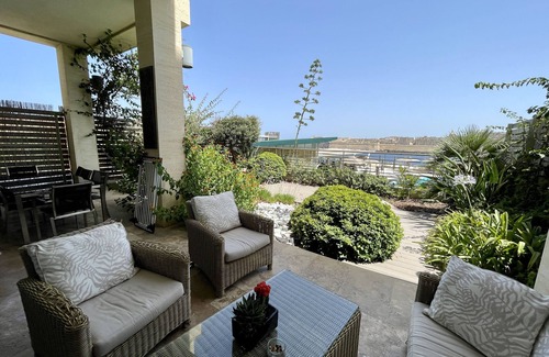 Sliema House | Luxury Residence with Mesmerizing Valletta Views