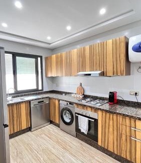 Luxus Apartment | Luxury residence with pools and games