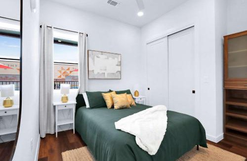 New Braunfels House | Luxury Resort-Style Living - Centrally Located