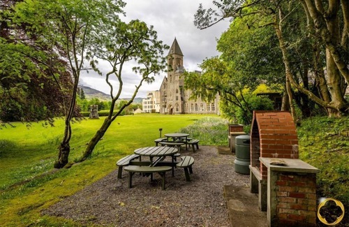 Fort Augustus Apartment | Luxury Retreat on Loch Ness with Wellness Facilities