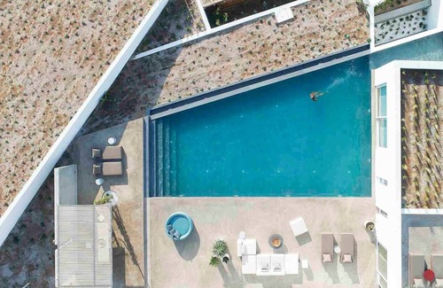 Oia Villa | Luxury Santorini Villa | Villa Echo | 6 Bedrooms | Two Private Pools & Amazing.