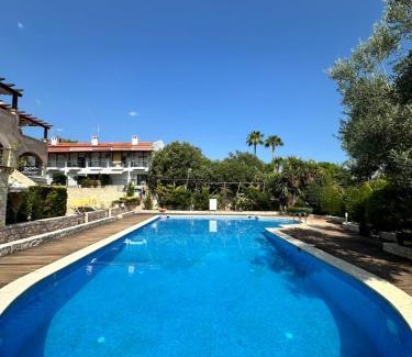Pefkochori House | Luxury Seaside Apt In Pefkochori Featuring Pool
