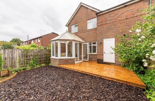 Portswood House | Luxury Southampton house with garden and parking