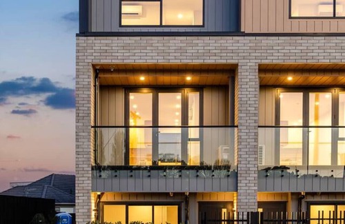 Takapuna House | Luxury Stay in Central Takapuna