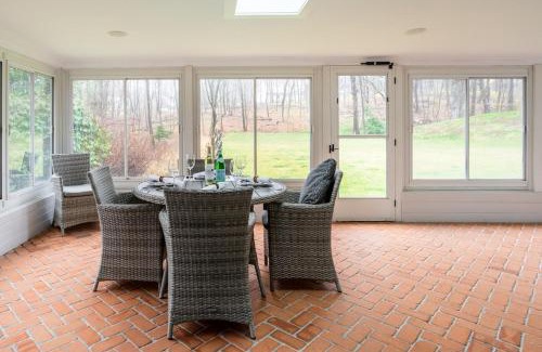 North Haven House | Luxury Stay In Expansive Historical Home