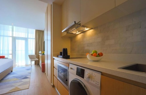 Jumeirah Village Triangle Apartment | Luxury Studio Apartment Near the Community JVT