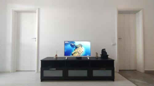 Chiajna Apartment | Luxury Studio Free Parking Air Conditioning Espresso Modern Bright View Full Complet Utilat