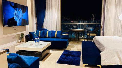 Gurugram Apartment | Luxury Studios Key 9