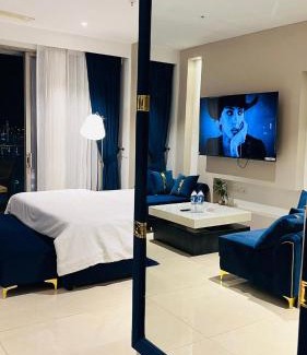 Gurugram Apartment | Luxury Studios Key 9