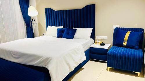 Gurugram Apartment | Luxury Studios Key 9