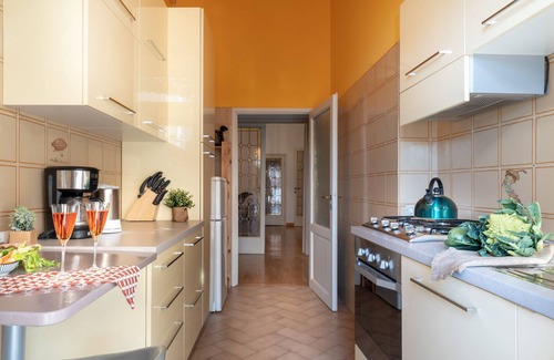Duomo Apartment | Luxury - Stunning Duomo view - 1033 SqFt- Elevator Accessible - ozone sanitated