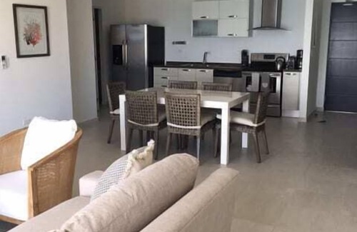 Point Blanche Apartment | Luxury Suite 2.4 in Seneca by Personal Villas - Enjoy the Amazing Ocean Views