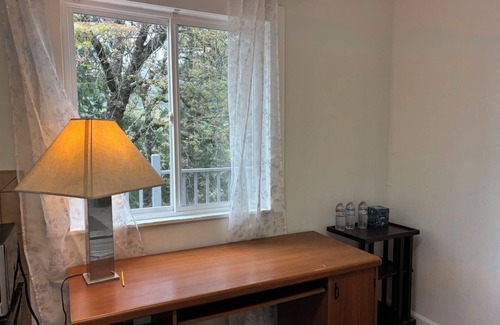 Los Gatos House | Luxury Suite in Los Gatos Mountain and Forest