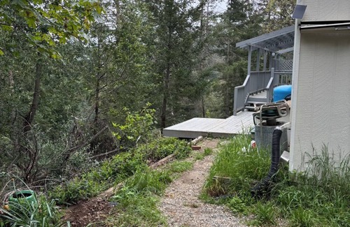 Los Gatos House | Luxury Suite in Los Gatos Mountain and Forest