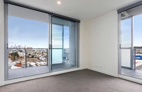 Richmond North Apartment | Luxury Suits 3 Bedroom Apartment